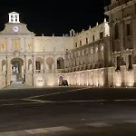 Simohouselecce 140 Sqm Luce In Piazza Palio A 50 Mt Fiere 아파트