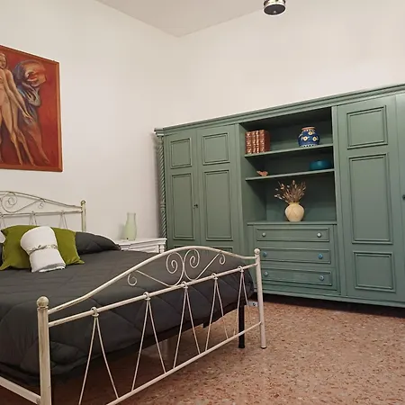 Apartament Simohouselecce 140 Sqm Luce In Piazza Palio A 50 Mt Fiere *