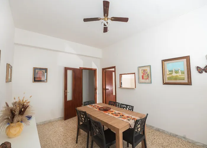 아파트 Simohouselecce 140 Sqm Luce In Piazza Palio A 50 Mt Biotech *