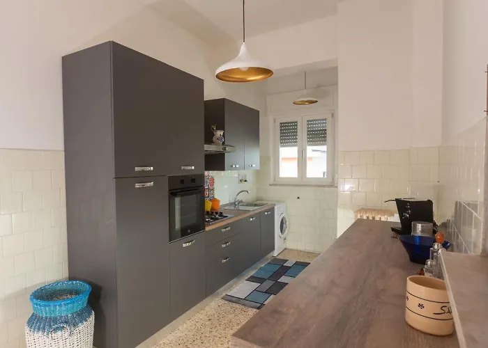 Simohouselecce 140 Sqm Luce In Piazza Palio A 50 Mt Biotech Lägenhet *